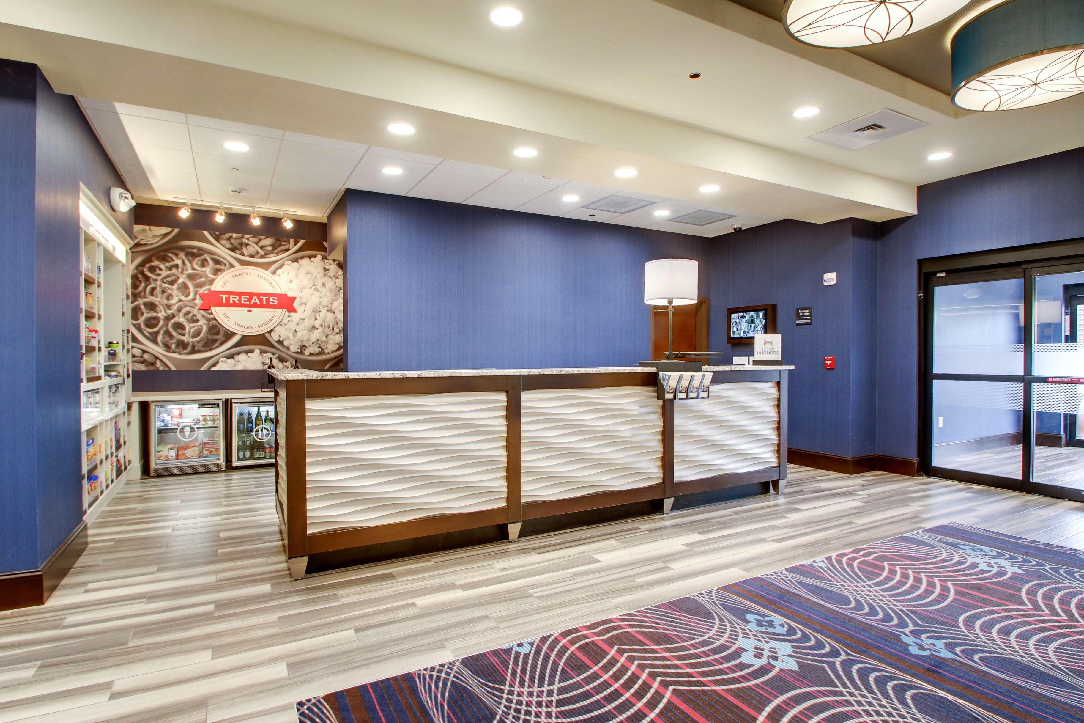 Hampton Inn & Suites Greenville Airport Экстерьер фото