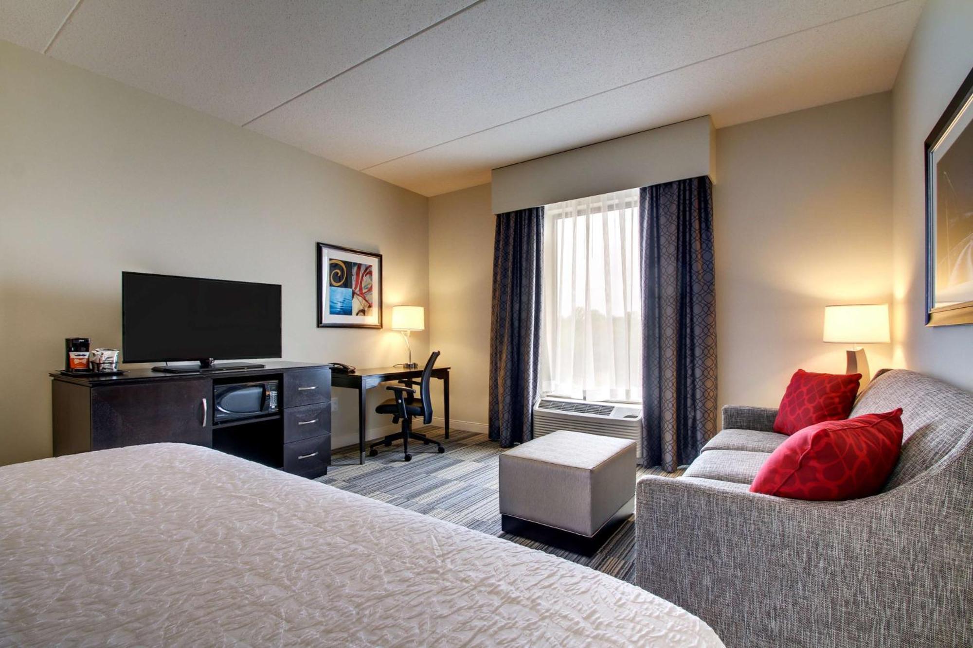 Hampton Inn & Suites Greenville Airport Экстерьер фото